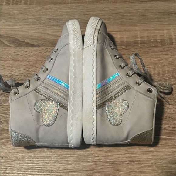 Cupcakes and cashmere girls sneakers size 2 side zipper glitter heart shoes - Picture 4 of 8